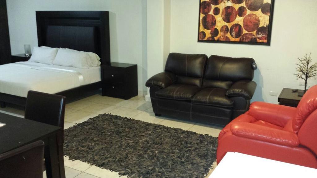 Premier Hotel Suites Ciudad Obregon Ngoại thất bức ảnh